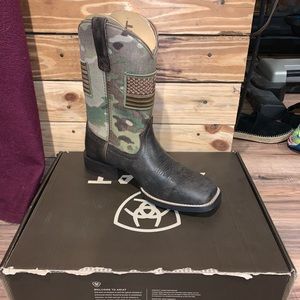 multicam cowboy boots